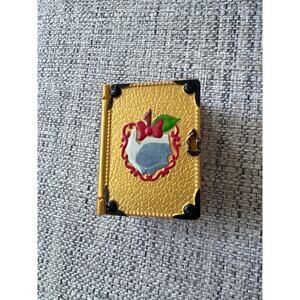 Ever After High Doll Apple White Legacy Day Gold Book Diary No key